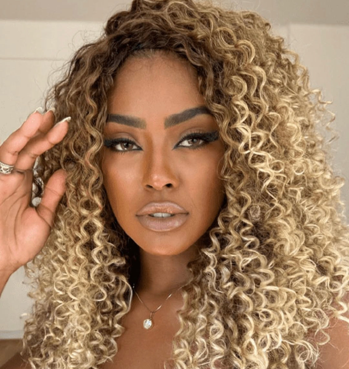 LEA WIG