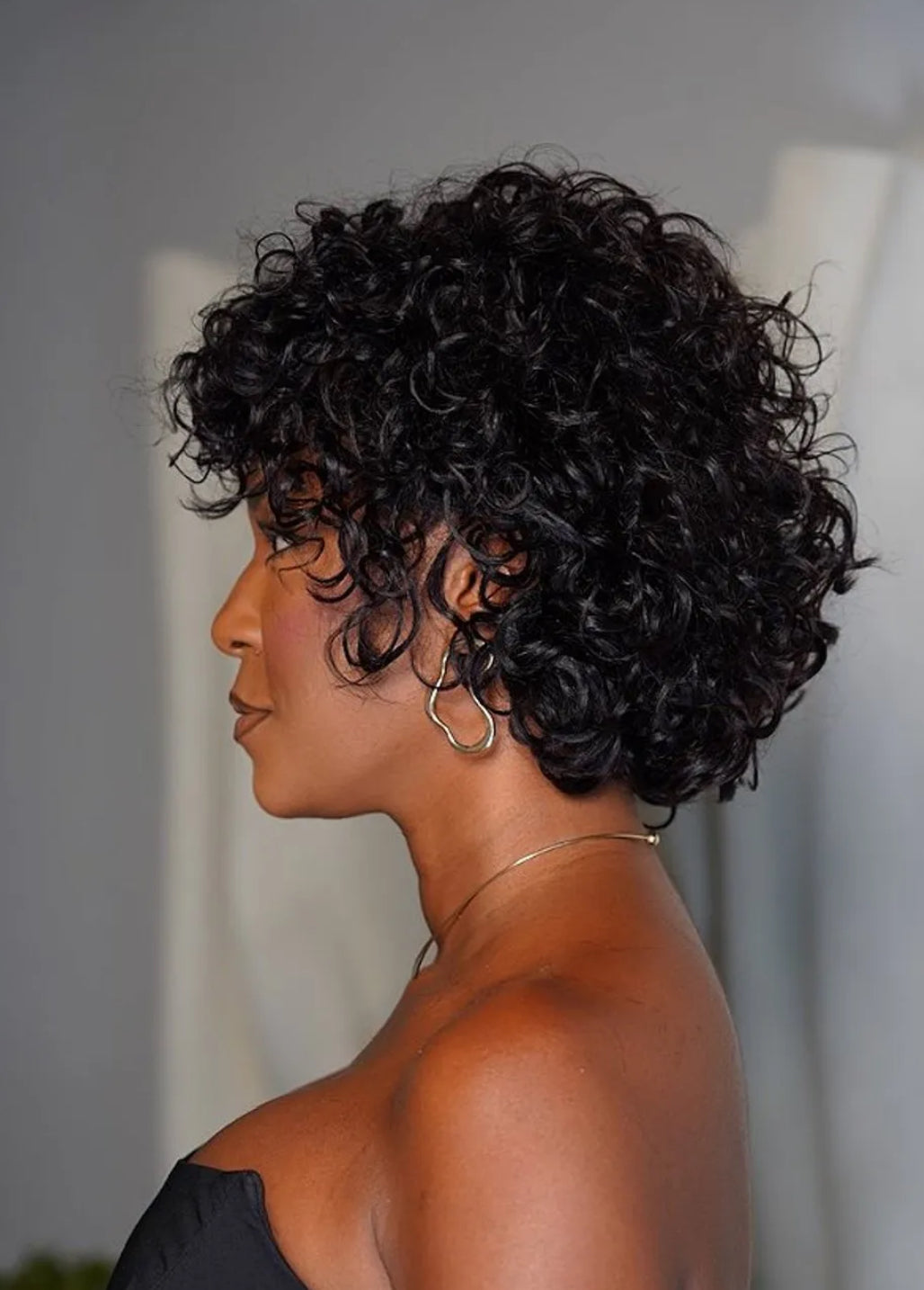 ANNE WIG