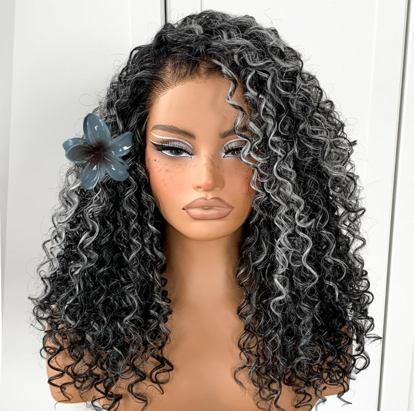 SUMMER WIGS