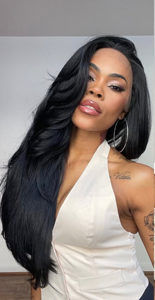 LARISSA WIG